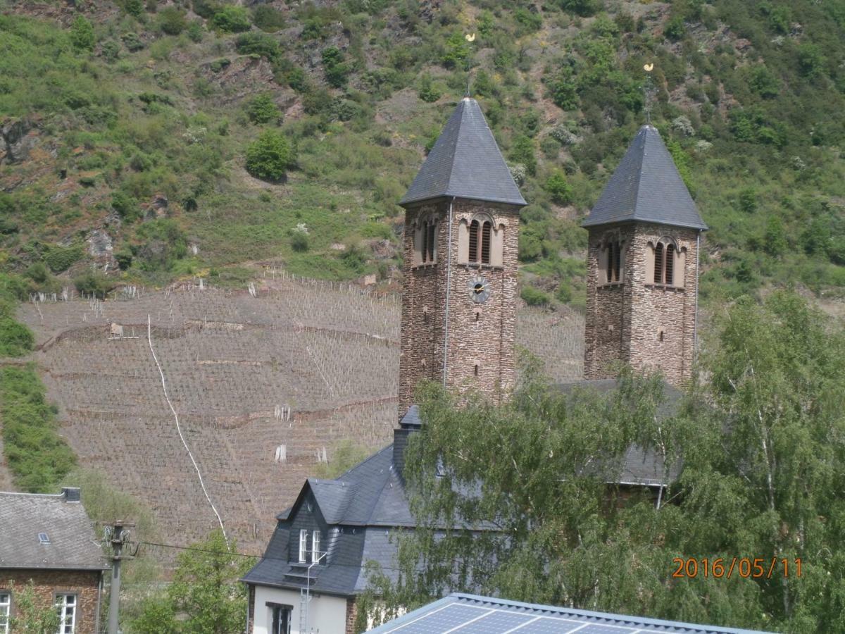 Fewo Moselblick Lägenhet Ernst Exteriör bild